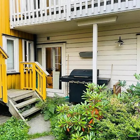 Venus Super Central !